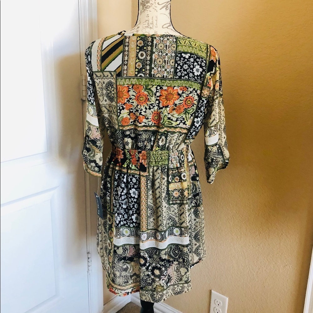 ๐ EnFocus Studio Petite Dress with Elastic Waist - Picture 2 of 8